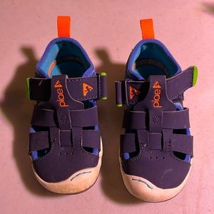 Plae sandals. Size 7 ready for summer!